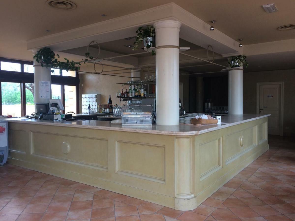 La Chicca Del Garda Apartment Peschiera del Garda Bagian luar foto